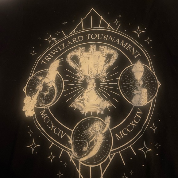 Wizarding World Of Harry Potter Tops - Triwizard Tournament Black and Gold Tee